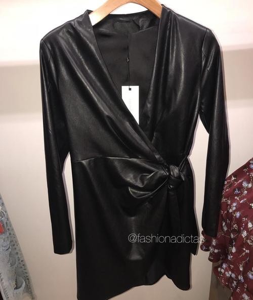VESTIDO VINIL DOLL NEGRO